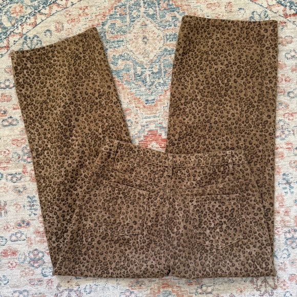 Altar'd State Nash Cheetah Print Wide Leg Jeans — Size Medium - Picture 5 of 7